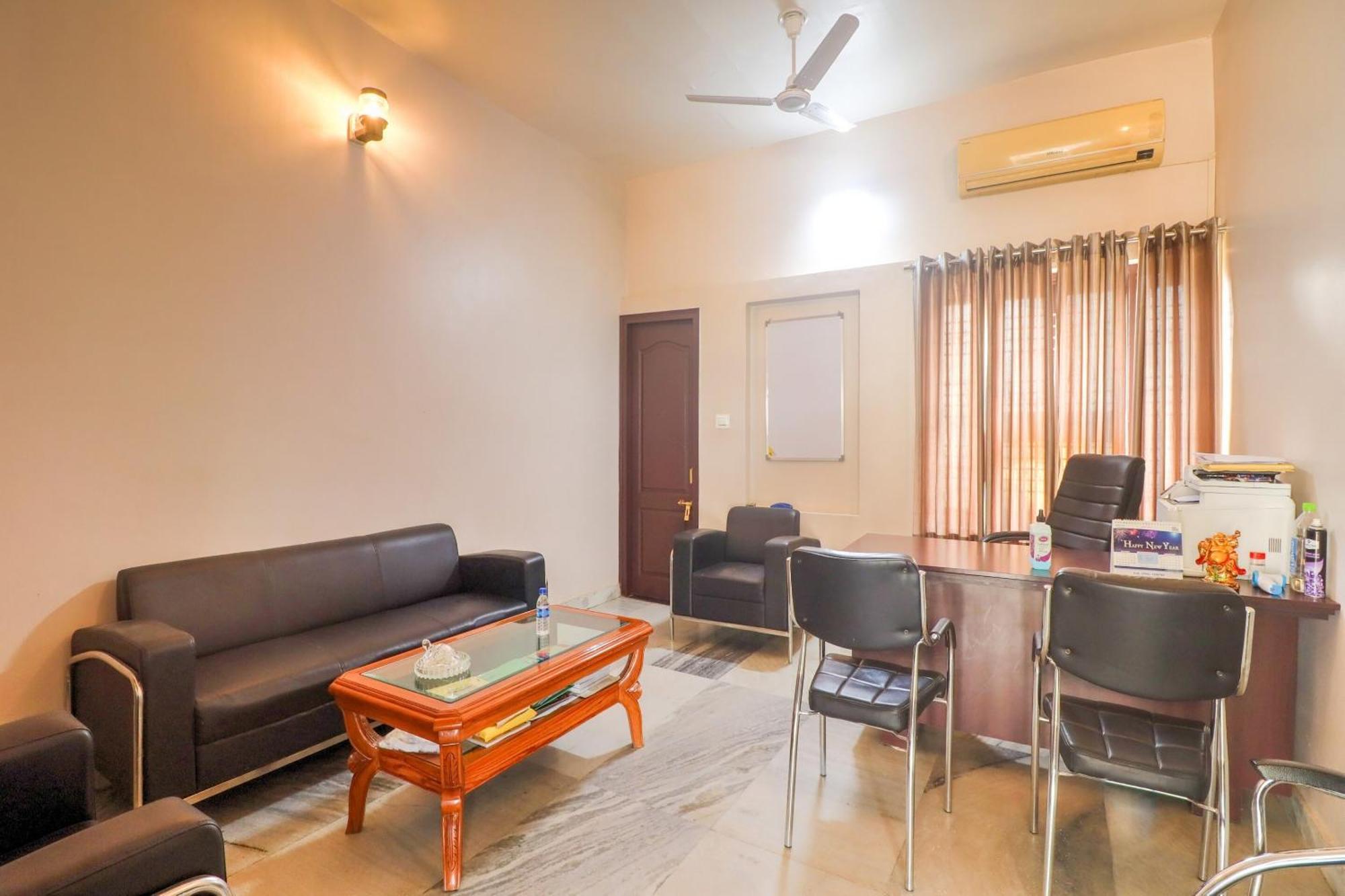 Townhouse Amaraa Farms Near Lulu Hypermarket Lucknow Exterior foto
